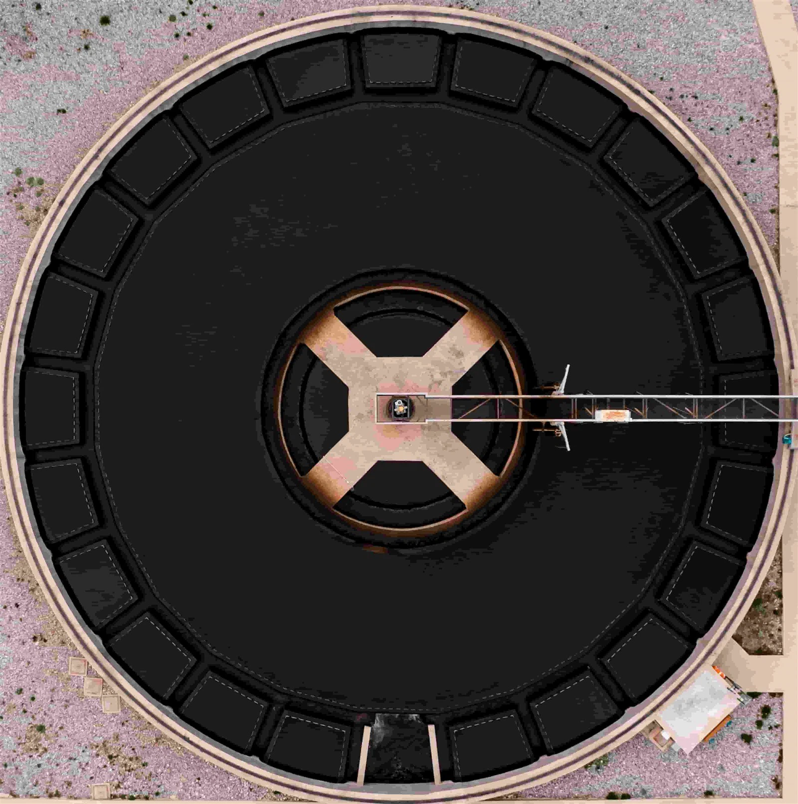 evangelos-mpikakis-u0yFQPudb1Q-unsplash-tuya evangelos-mpikakis-u0yFQPudb1Q-unsplash-tuya